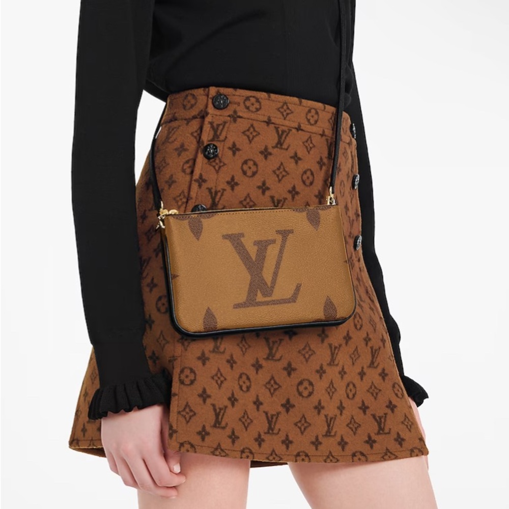 Louis Vuitton Double Zip Pochette Bag